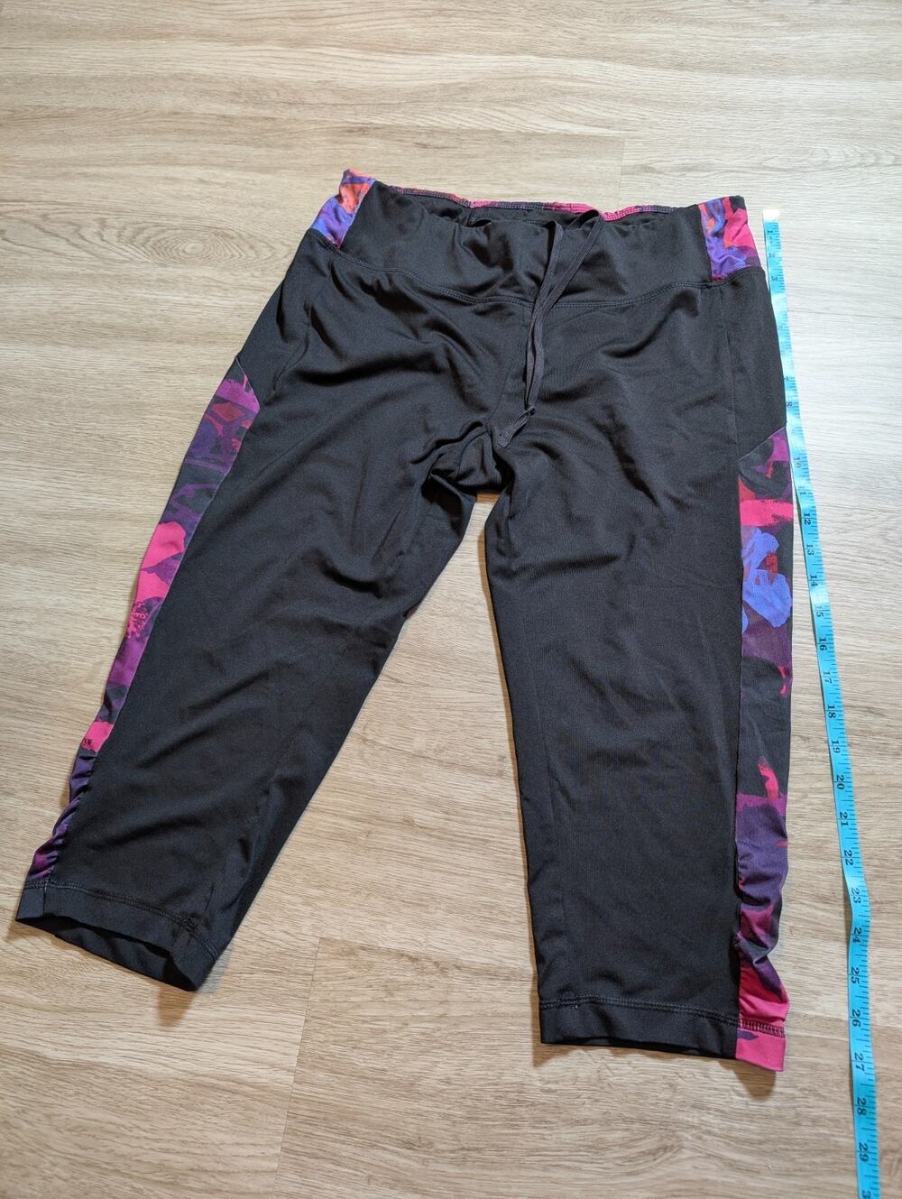 Women XL Black Floral Crop Capri Active Leggings Drawstring Workout Athletic